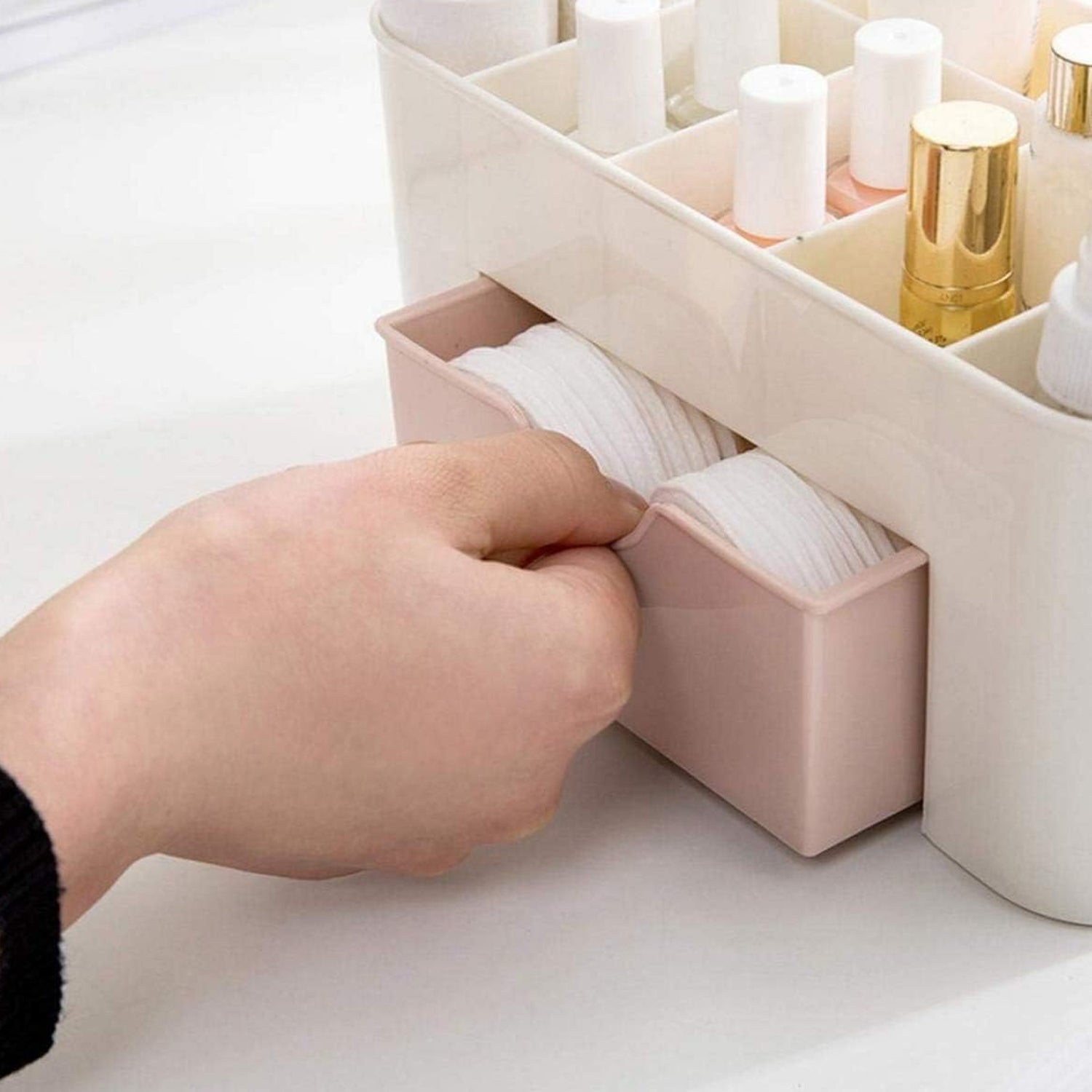 0360B Cutlery Box Used for storing makeup Equipments and kits used by Womens and ladies. DeoDap 0360B Cutlery Box Used for storing makeup Equipments and kits used by Womens and ladies. DeoDap